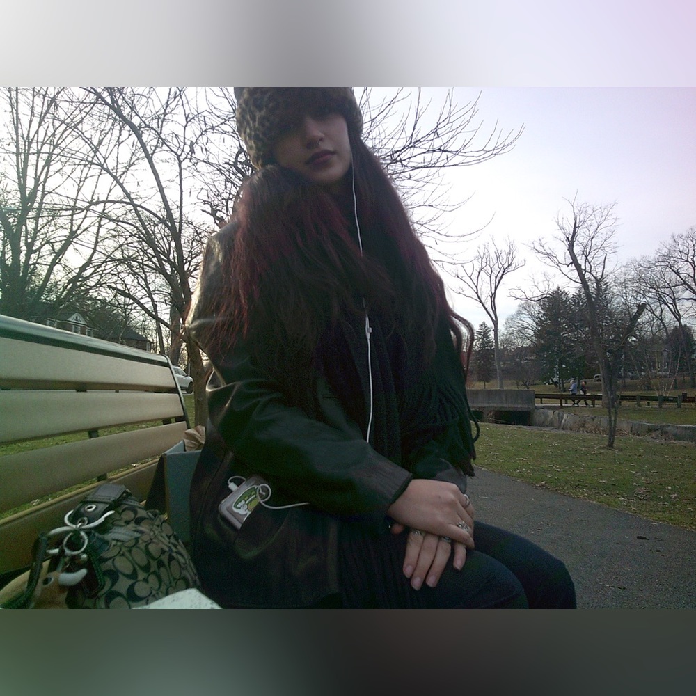 Meet your Posher, Anya